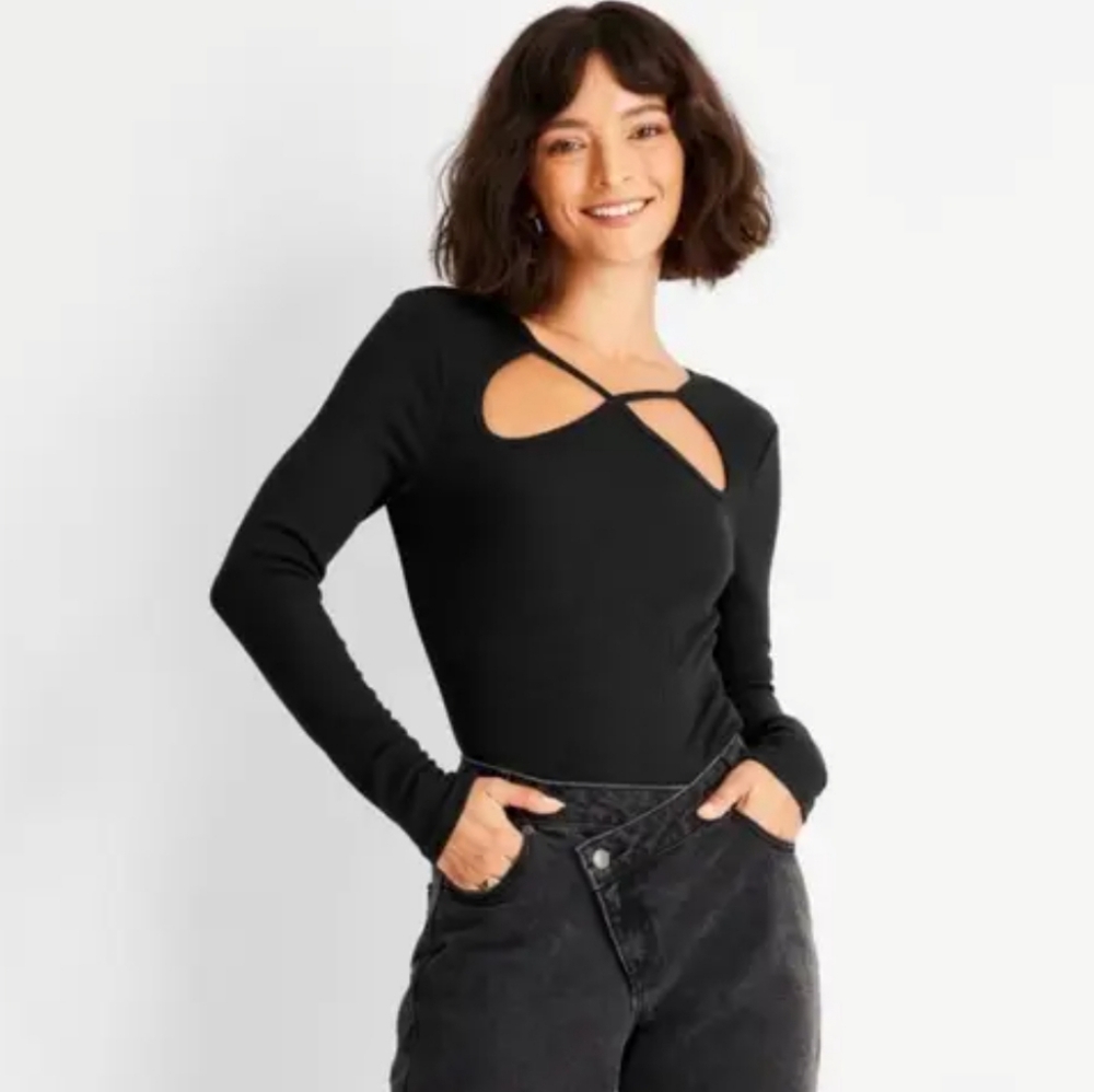 Future Collective Black Cut-Out Long Sleeve Bodysuit size M S-2378